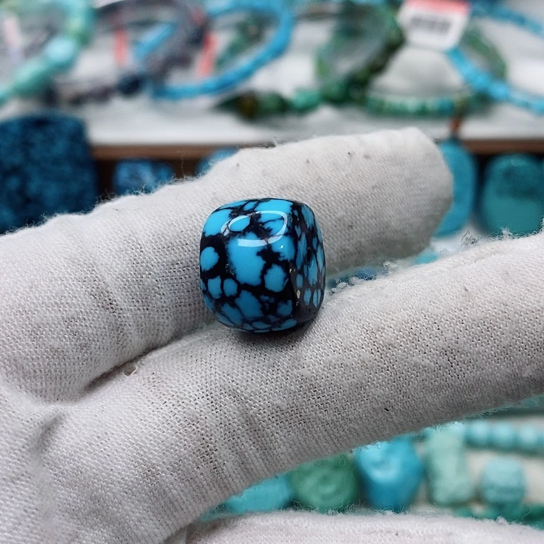 绿松石珠宝奇石未镶嵌C**調