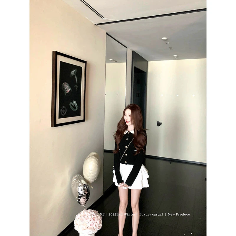 【甜心赴约】可拆卸娃娃领针织蝴蝶结金扣开衫上衣配白色双层蛋糕裙