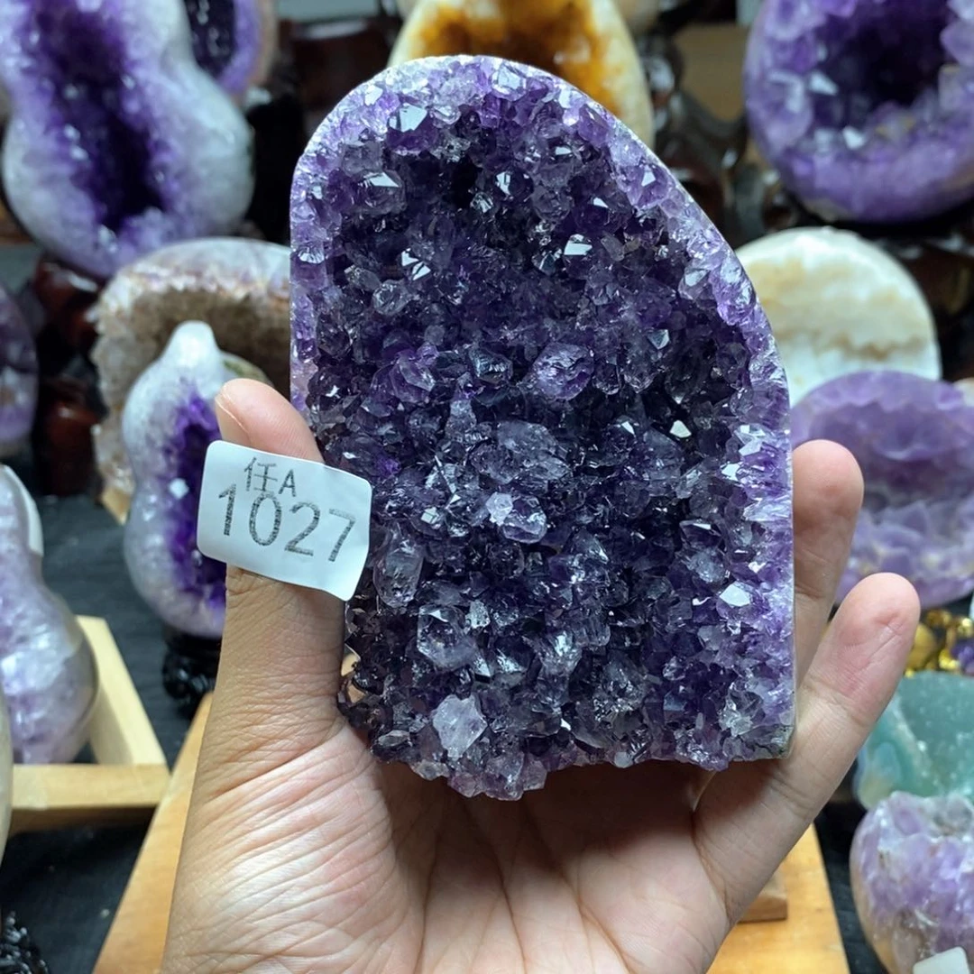 未镶嵌大型摆件（非配饰）水晶
