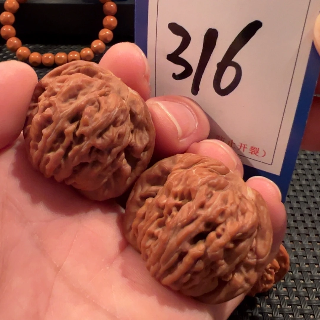 文玩核桃把件全品汉高楼37尺寸316号