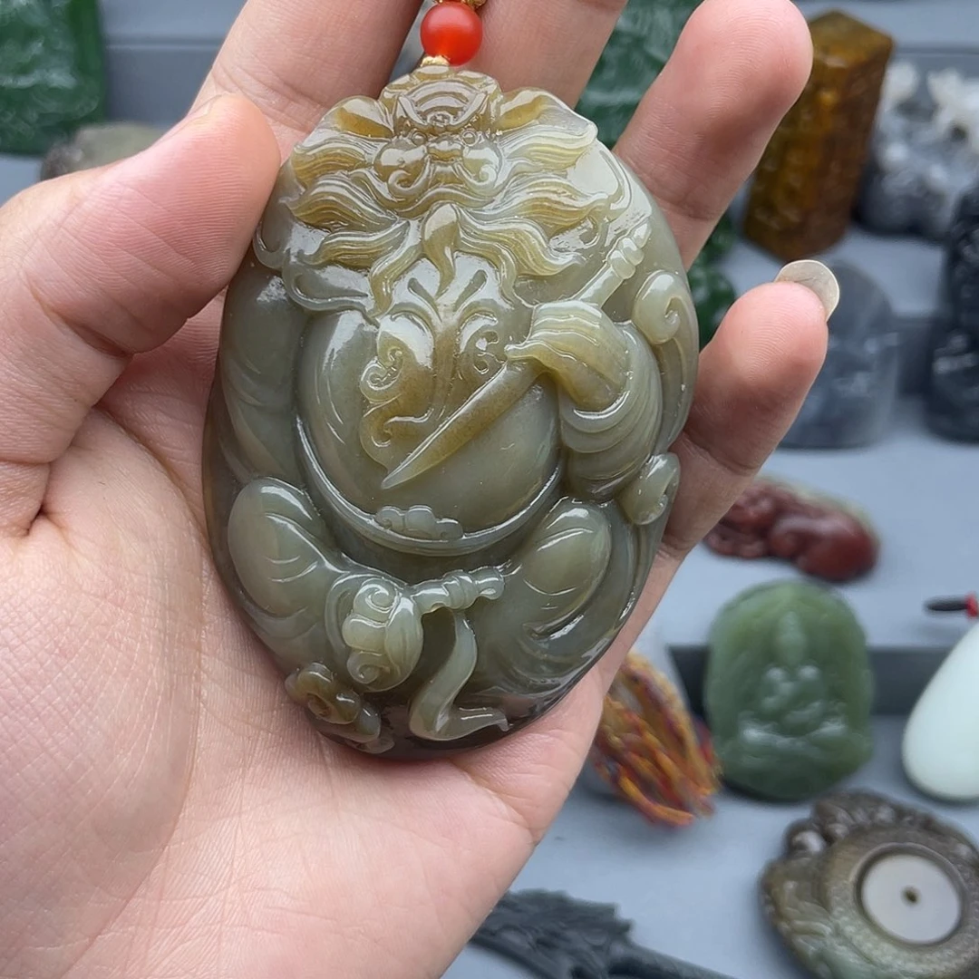 一***早和田玉未镶嵌颈饰