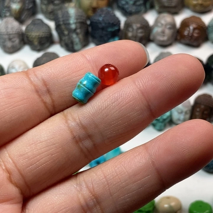 南红玛瑙未镶嵌颈饰