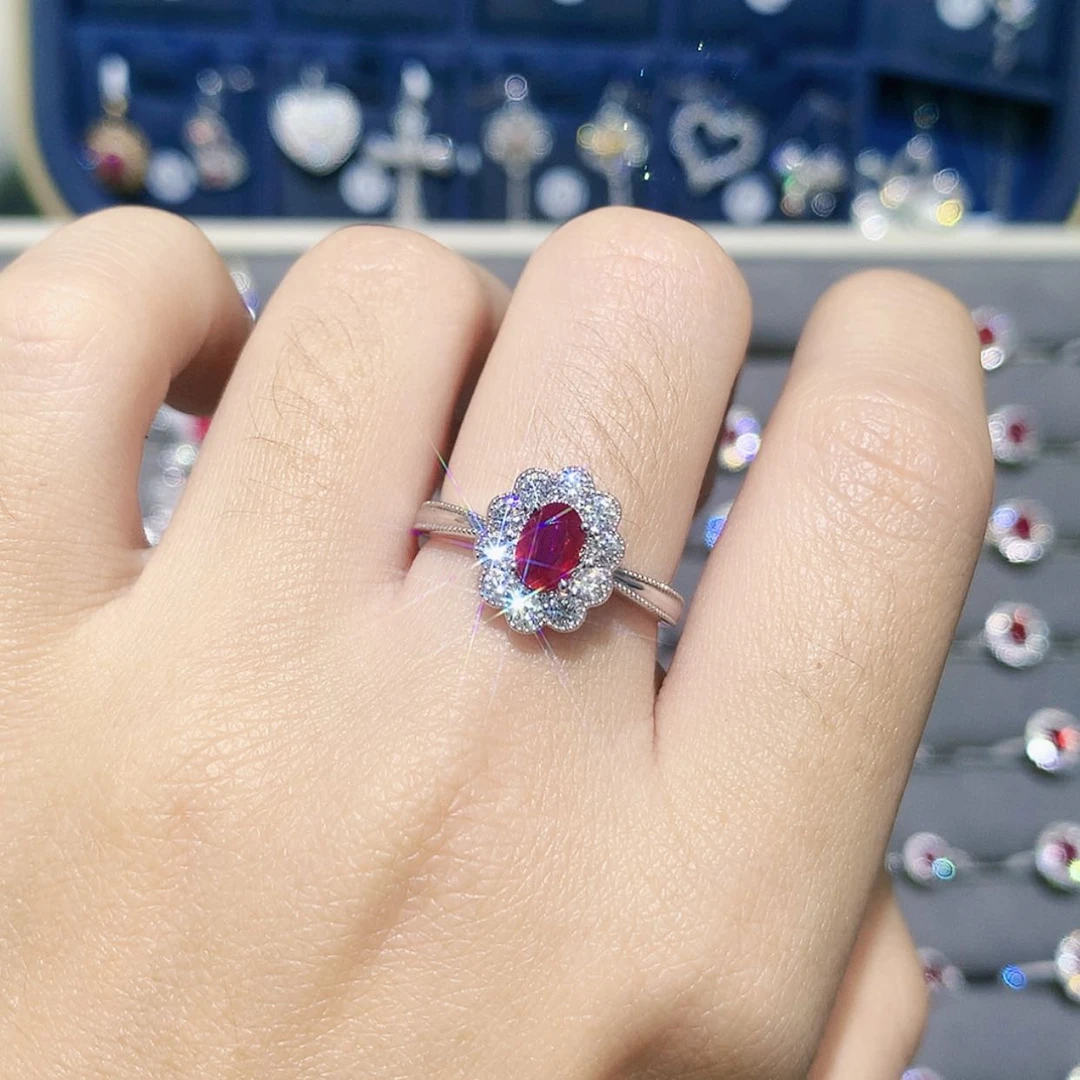 【闪购商品】铂Pt950镶嵌戒指/指环钻石