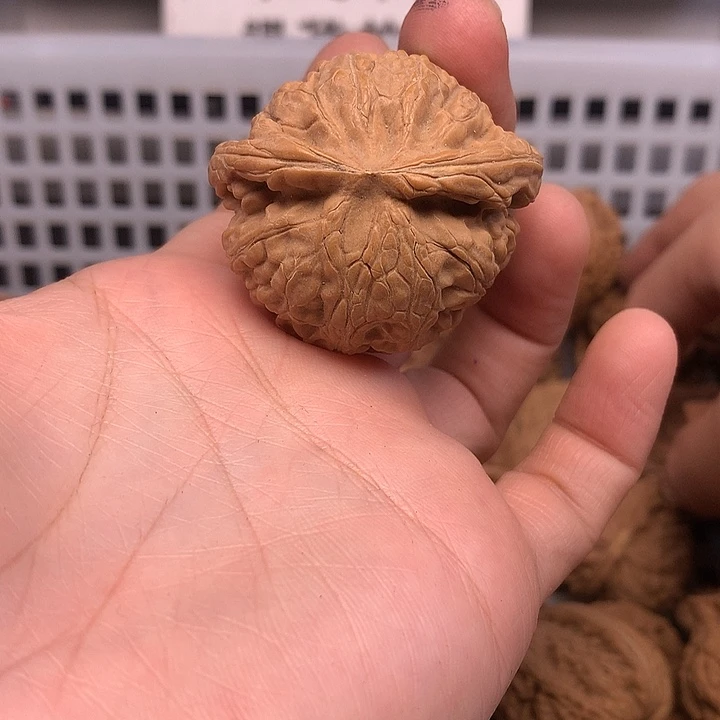 大***闪文玩核桃吊坠文玩核桃