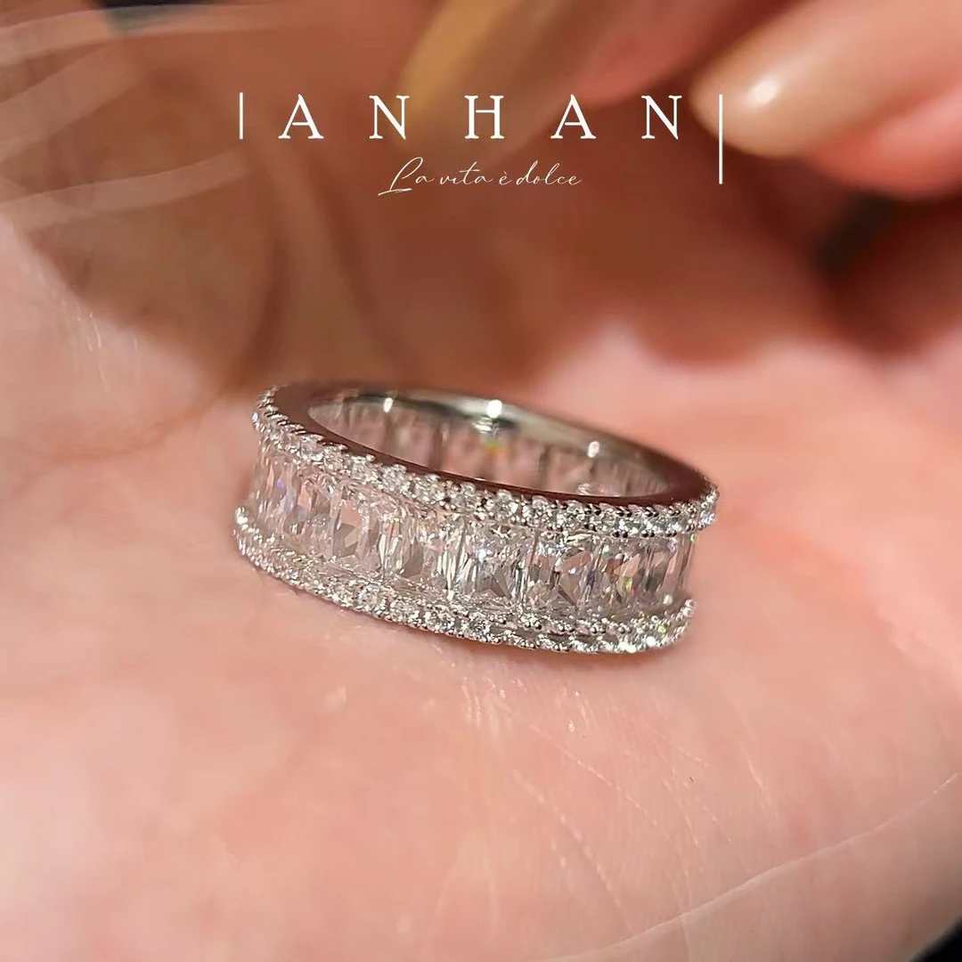 925银合成锆石戒指 “星光环绕”轻奢百搭满钻排戒