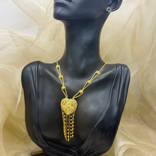 C播 14.03g 足金999 项链d