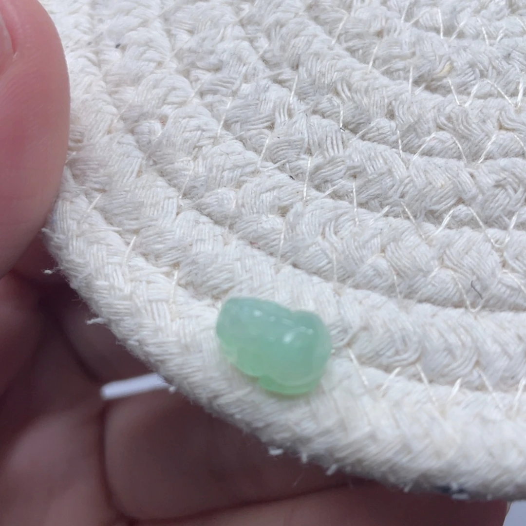 翡翠未镶嵌颈饰天然A货缅甸翡翠