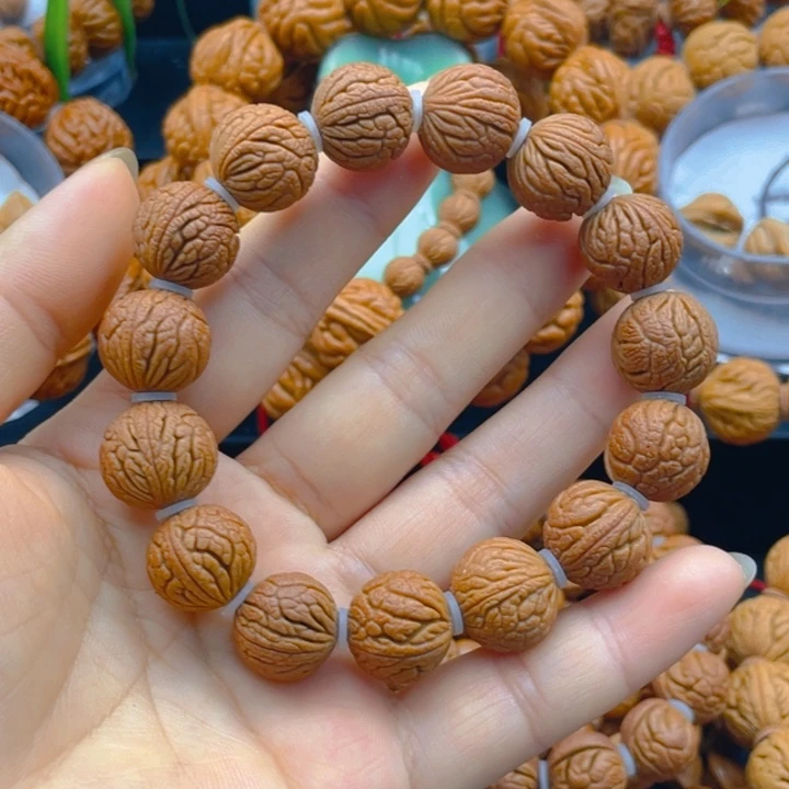 红红火火娜娜娜娜