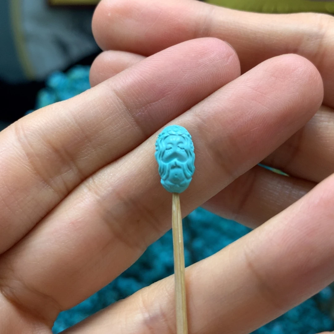 绿松石配饰未镶嵌