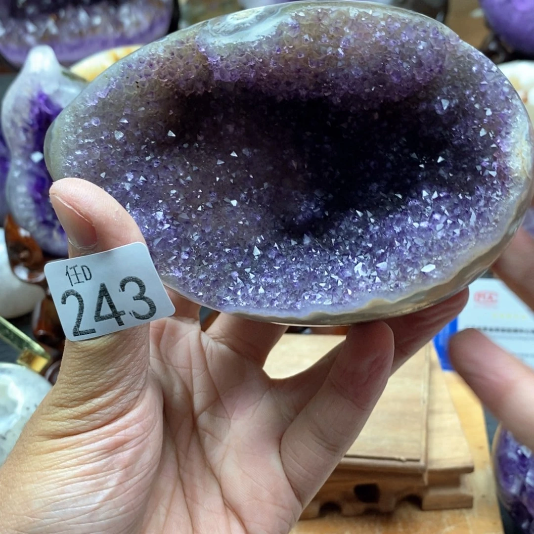 未镶嵌大型摆件（非配饰）水晶