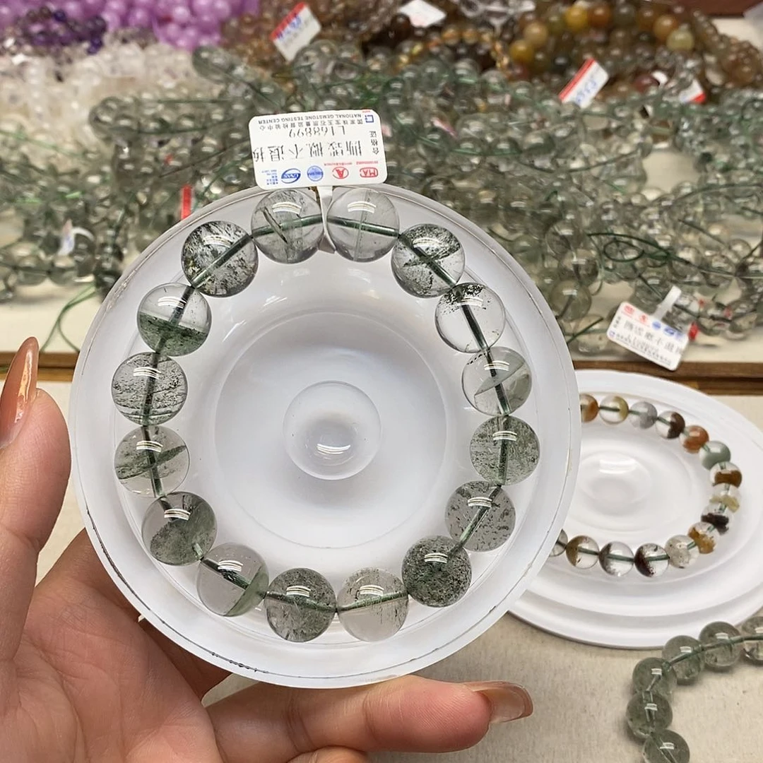 水晶手串未镶嵌2479999999999