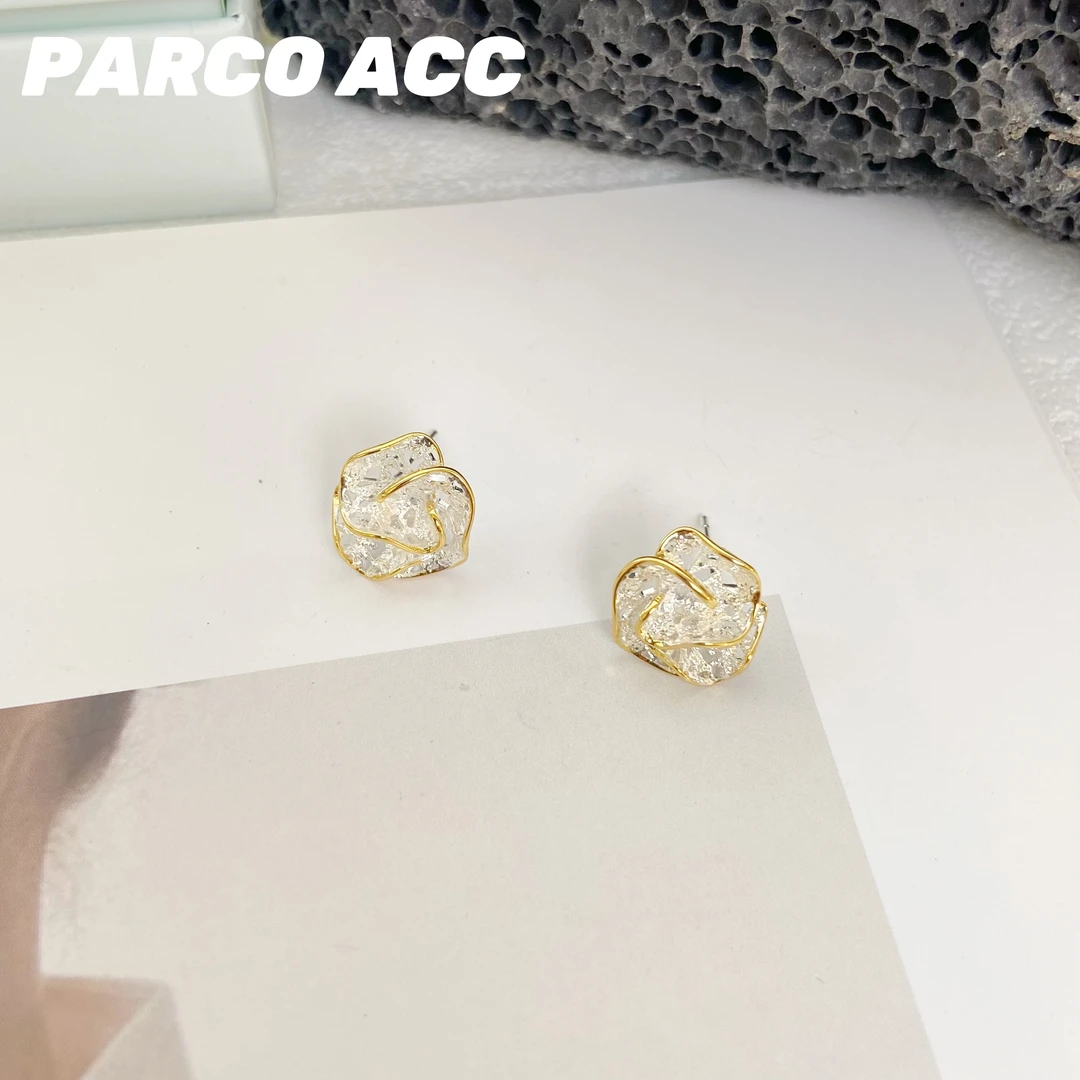 铜合金耳饰 E505  POCKET 小双色山茶花耳钉