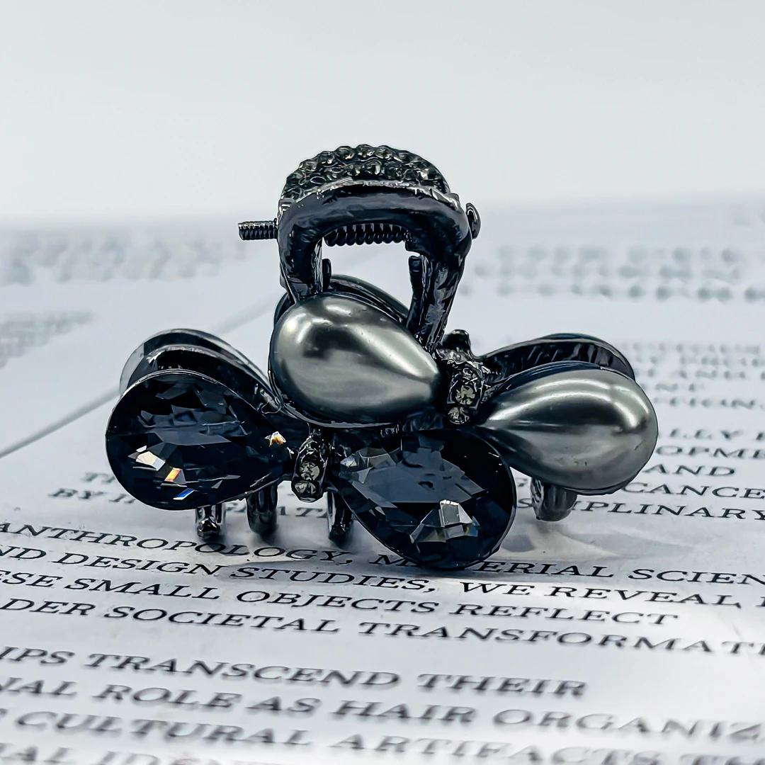 【HP·轻奢】珍珠蝴蝶抓夹-1032