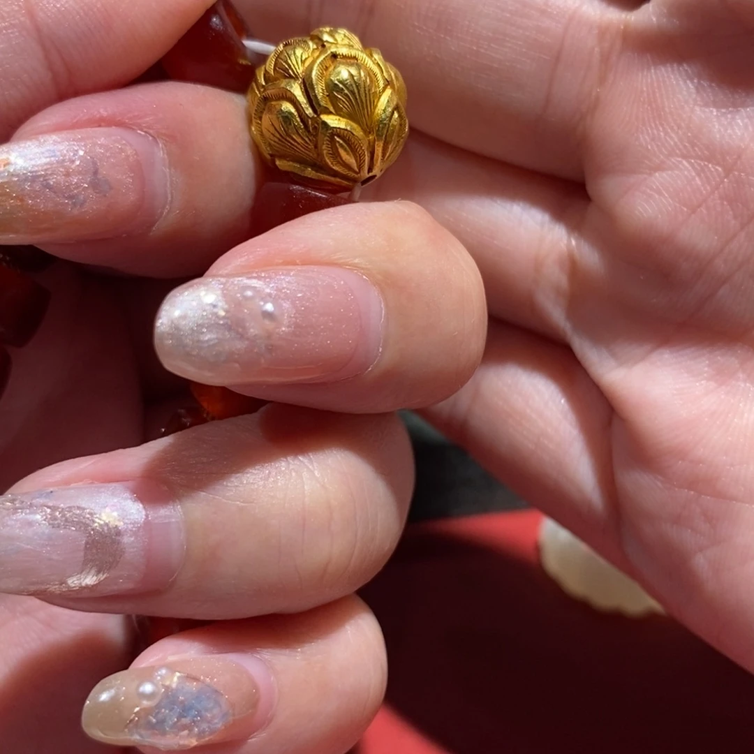 路***下和田玉（糖玉）未镶嵌珠宝奇石