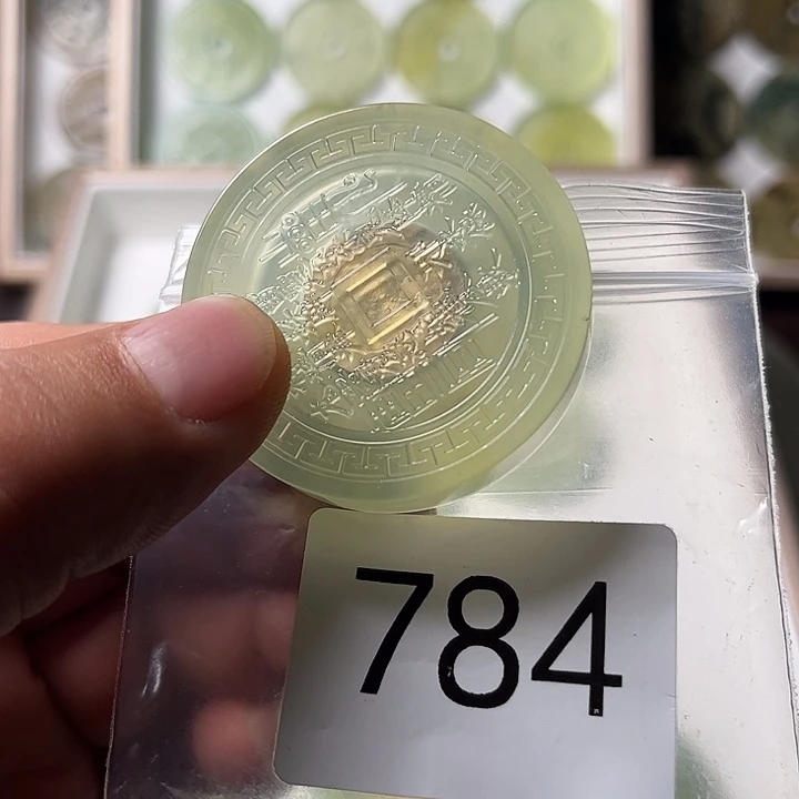 蛇纹石玉合金颈饰