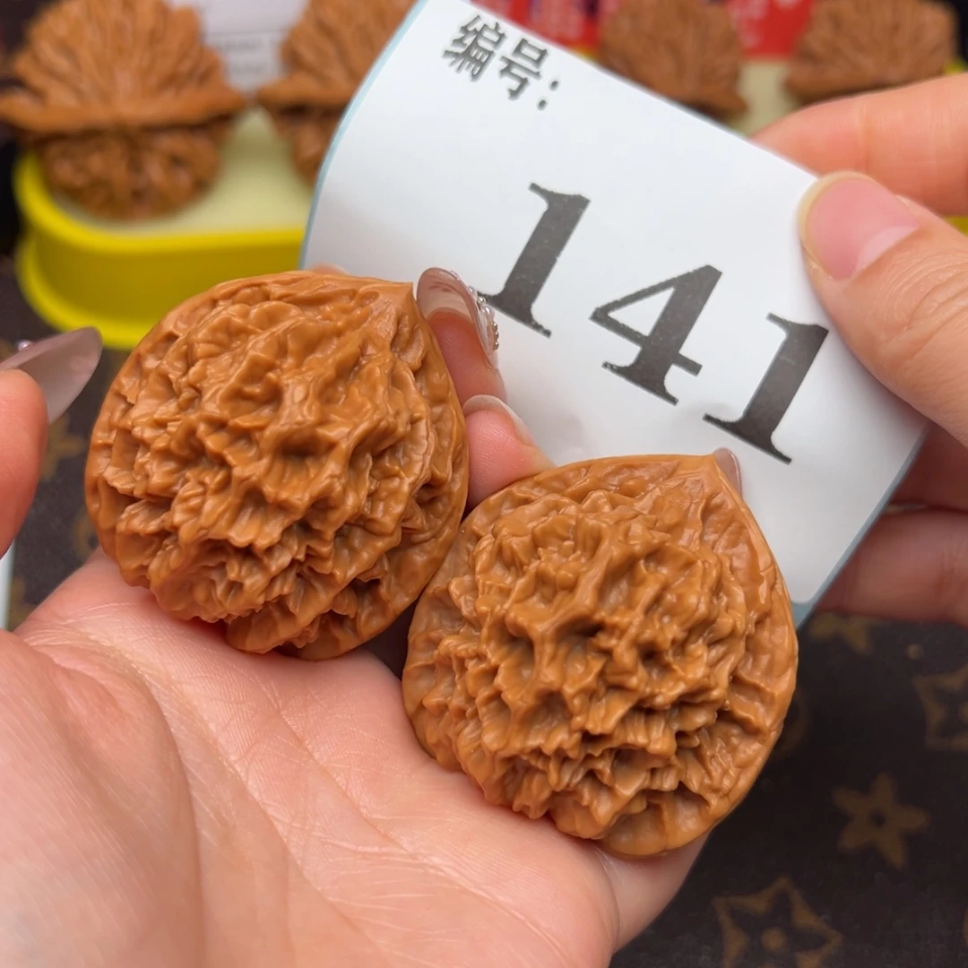把件文玩核桃4.1帝王狮子头141