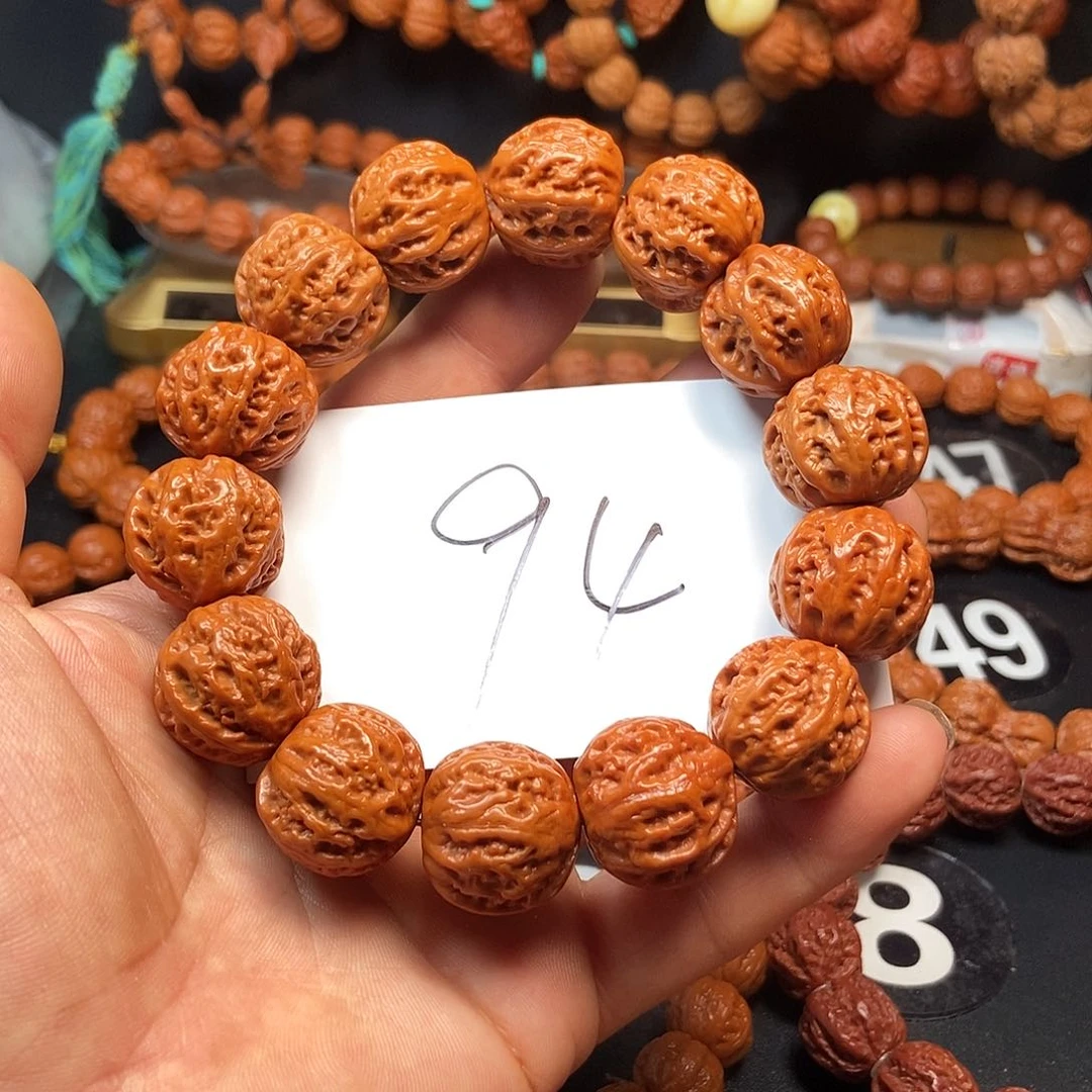 文玩核桃吊坠麒麟纹22