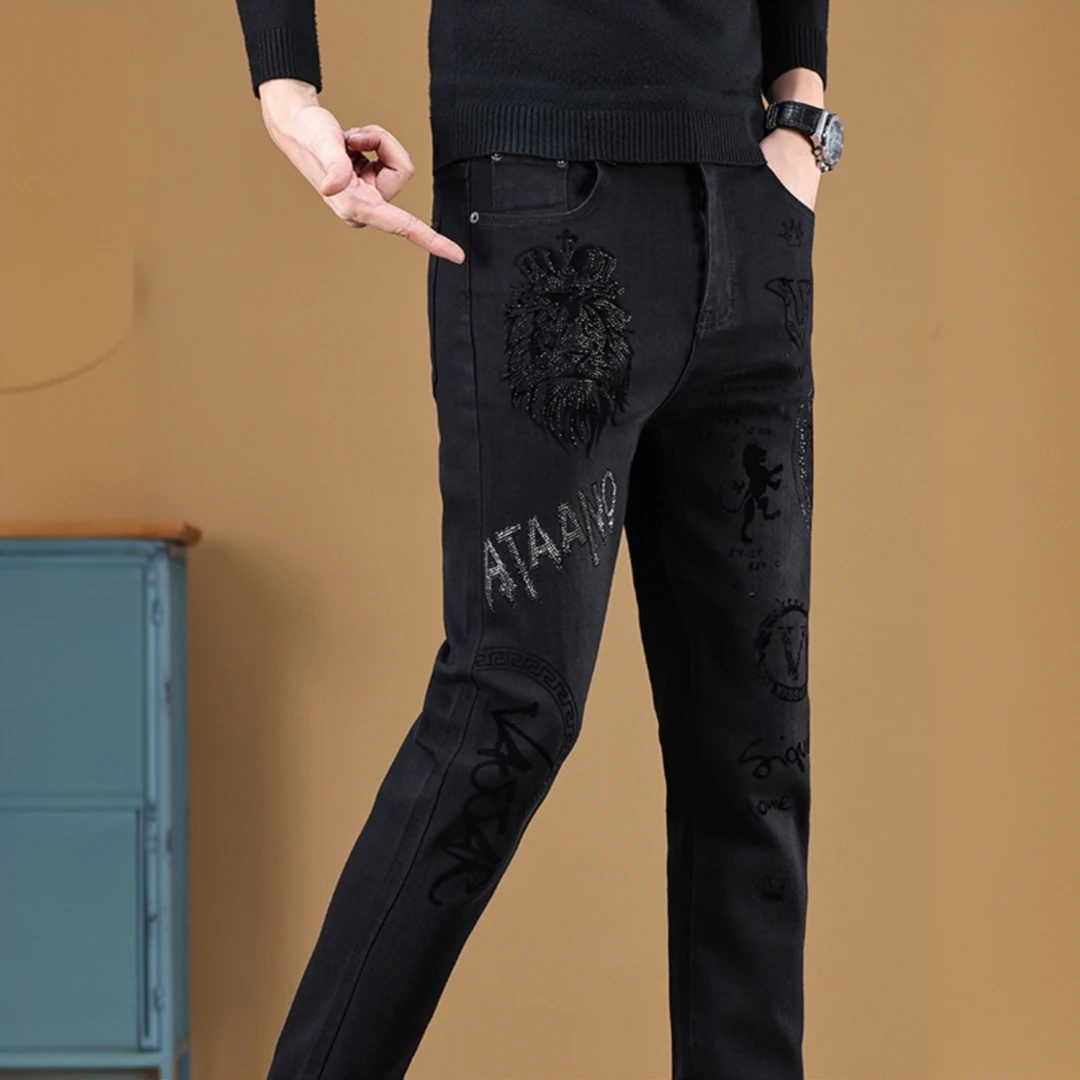 KEMPOTIWO肯珀蒂韦春秋黑色刺绣修身小脚裤烫钻流行厚款男长裤子