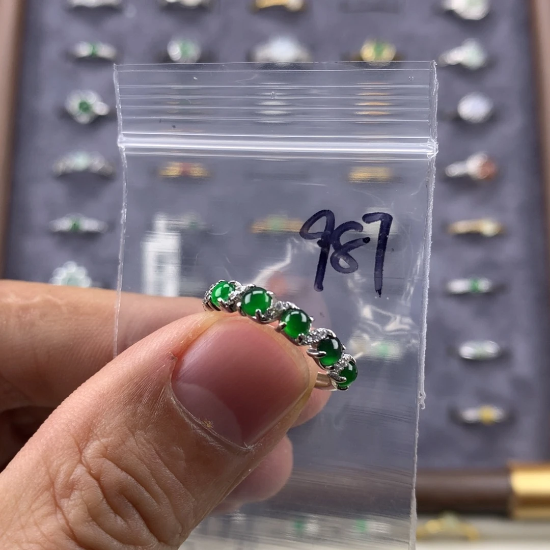 翡翠未镶嵌戒指987