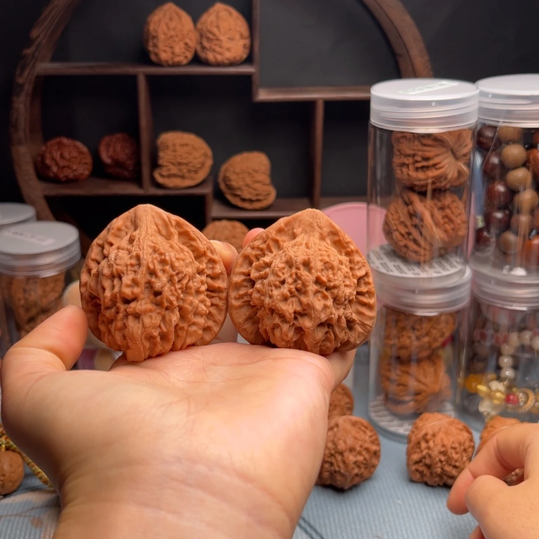 文玩核桃吊坠官帽51-45-49 福利对