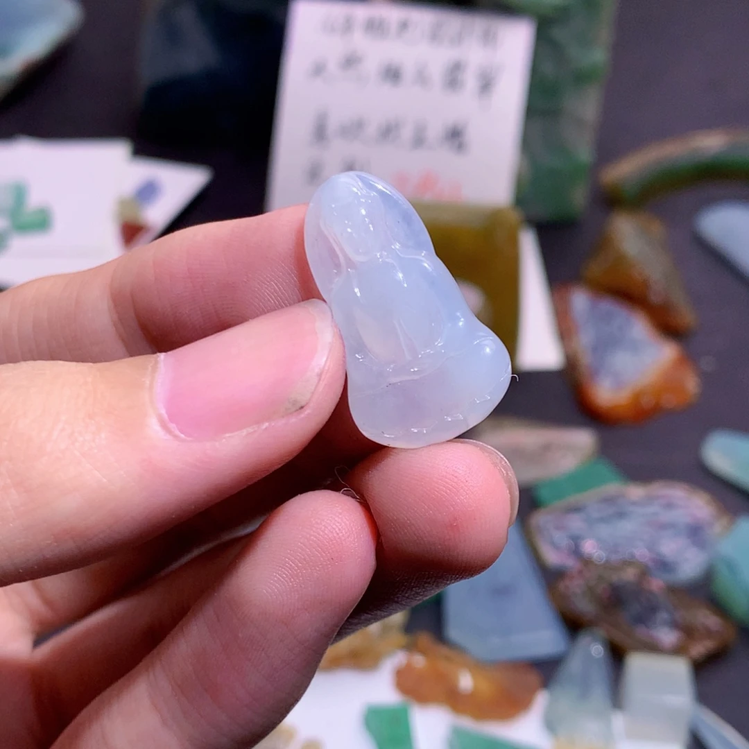 未镶嵌定制翡翠翡翠