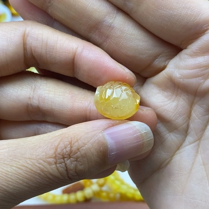 裸石蜜蜡未镶嵌微瑕