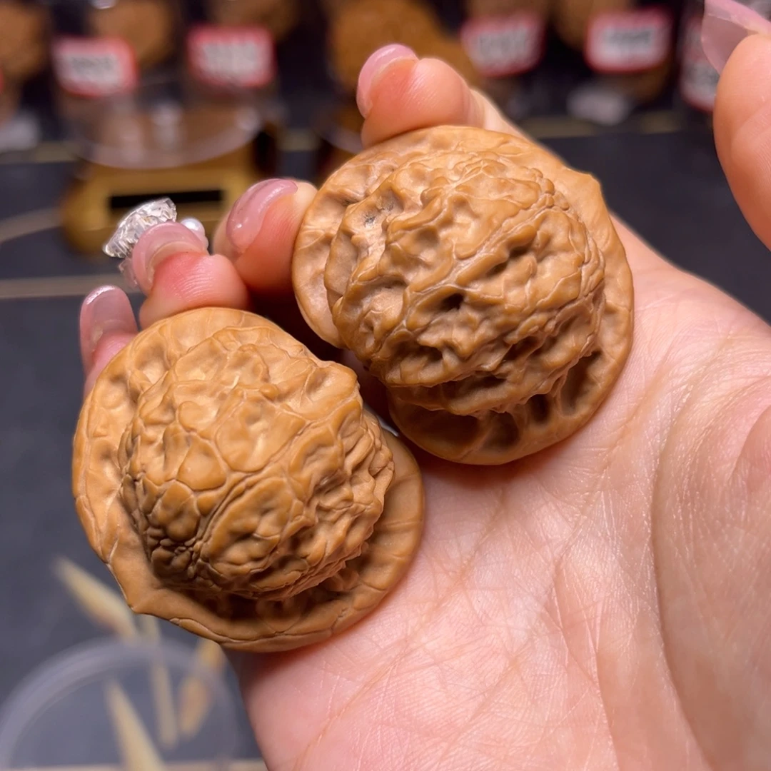 @****文玩核桃吊坠图图