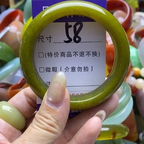 未镶嵌蛇纹石玉手镯