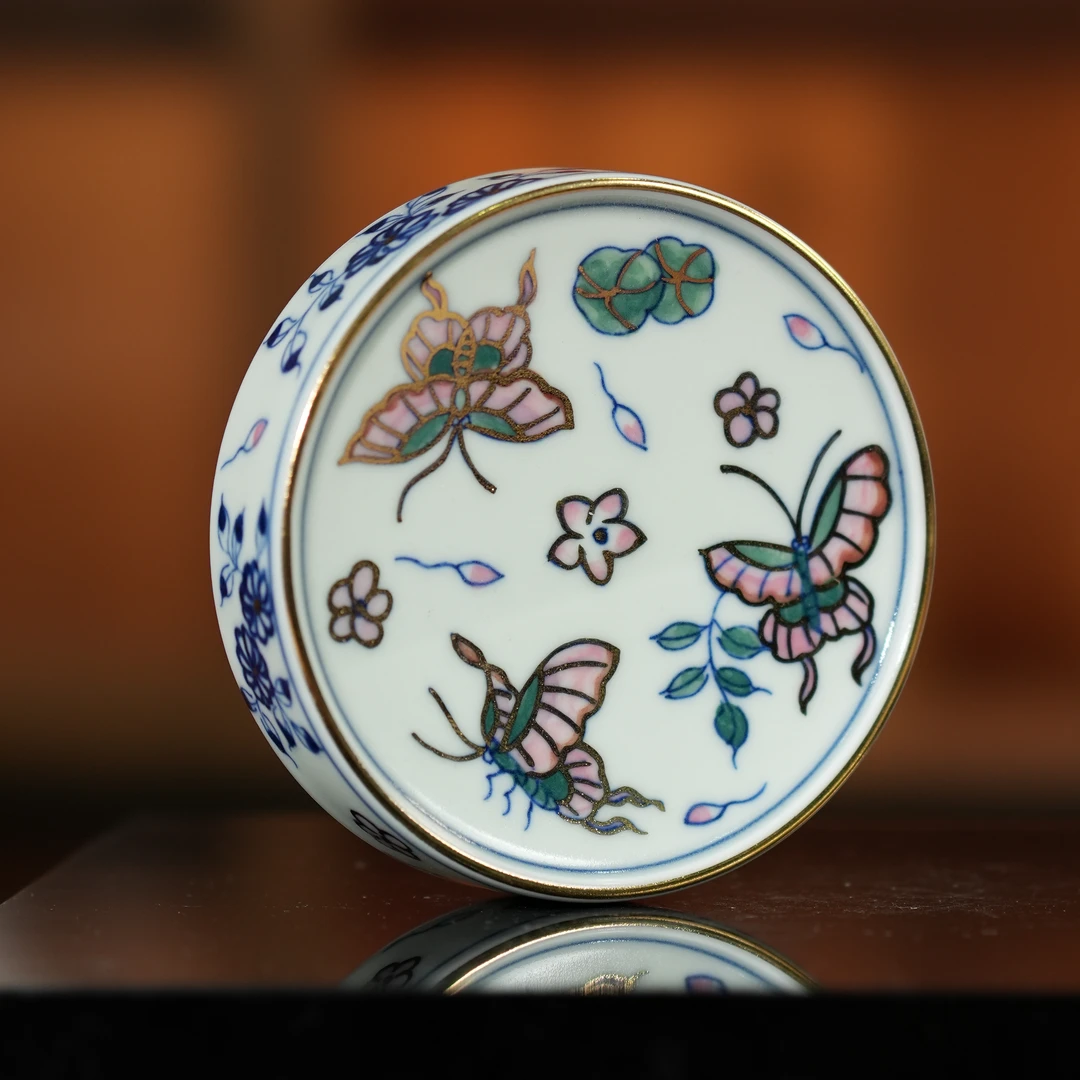 【中国工艺】描金五彩蝶恋花盖置（JD544）