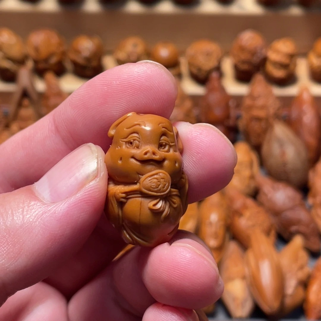 橄榄核手串/手链如意猪