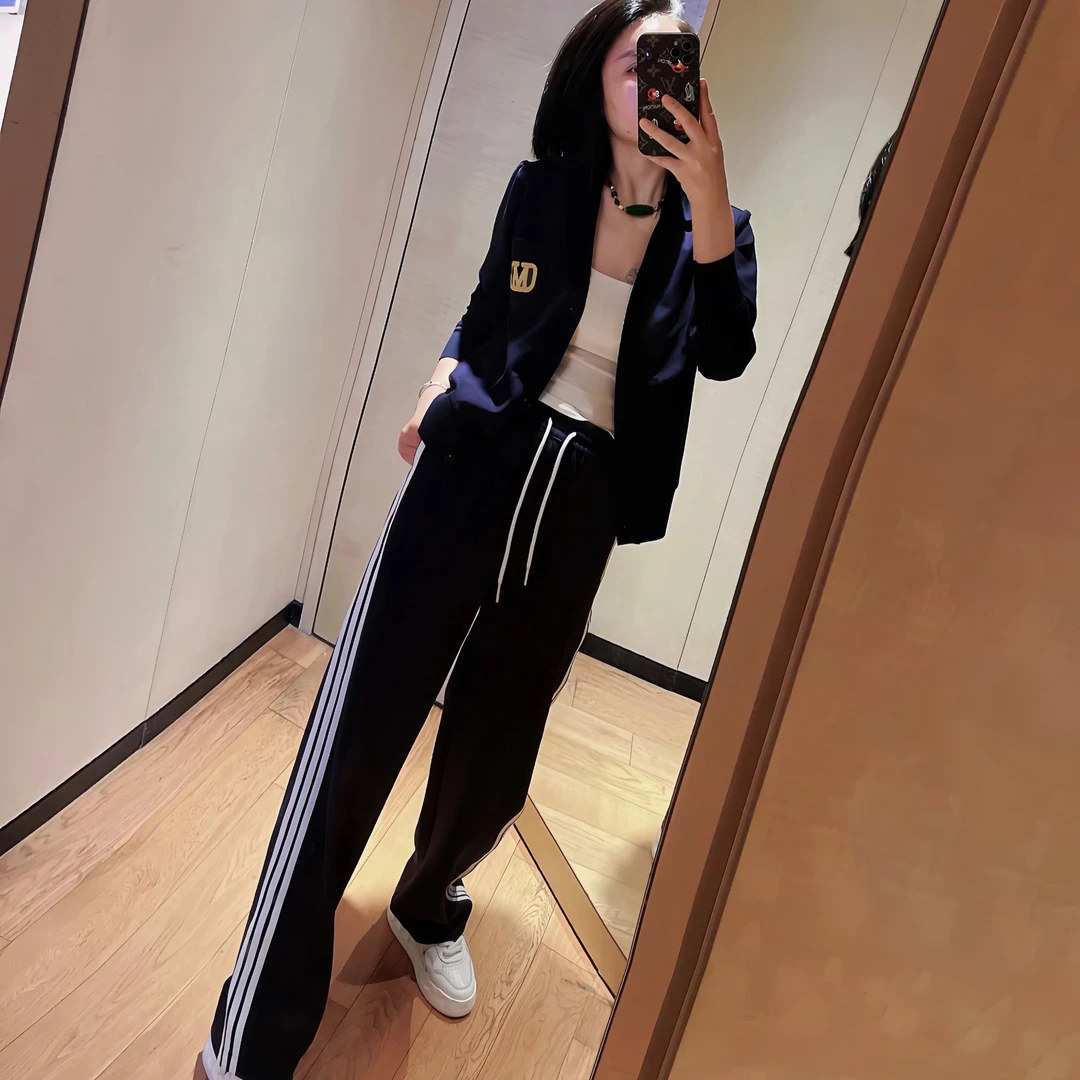 【哝哝服饰】2025春夏新款欧若风黄色小标开衫短外套202-01592015