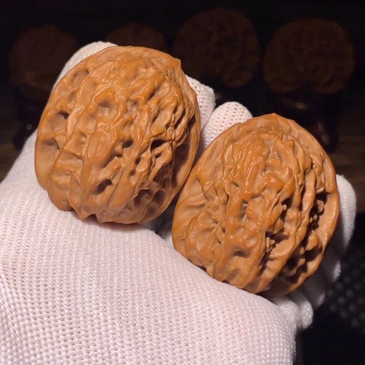 L***F文玩核桃把件秦岭野生山魄系列龙夔36