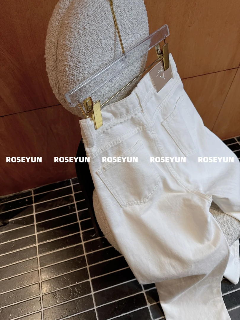 【Rose Yun】心动白牛 镂空花边蕾丝白牛仔裤 252060