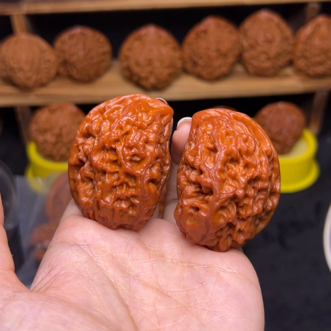 乄***味桃核吊坠座山雕福利238