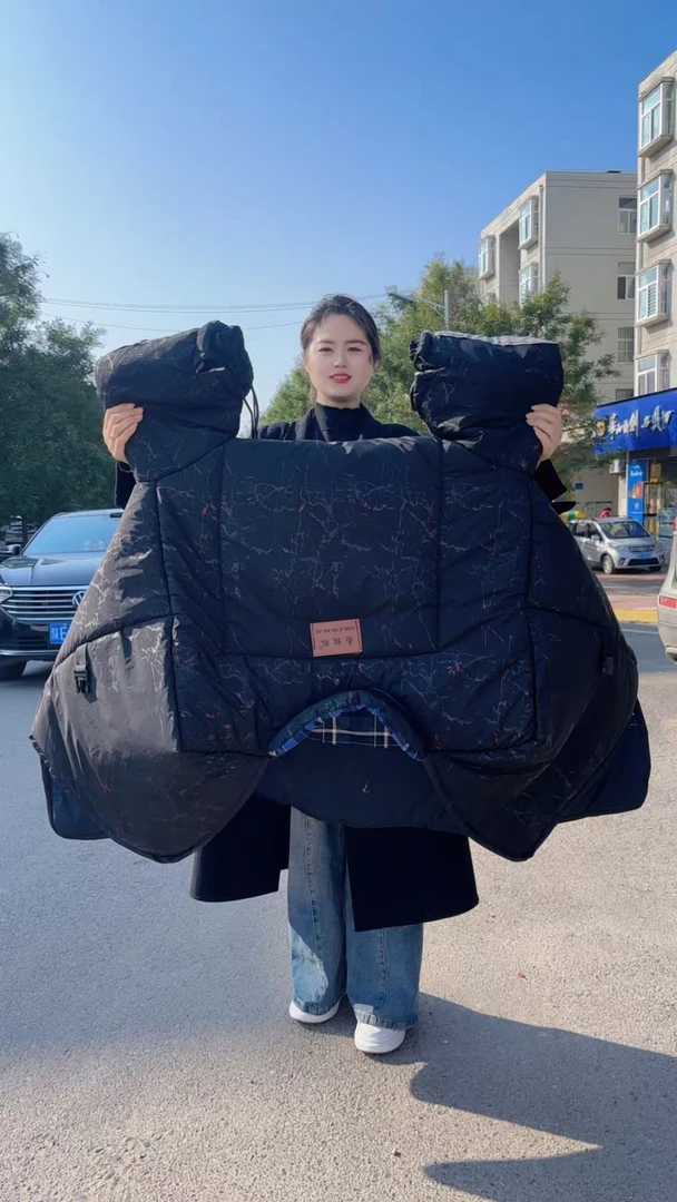 南极狐电动车挡风被冬季加大加厚全包围护肩电动车三轮车保暖定制