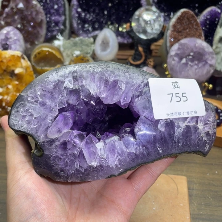未镶嵌珠宝半成品水晶