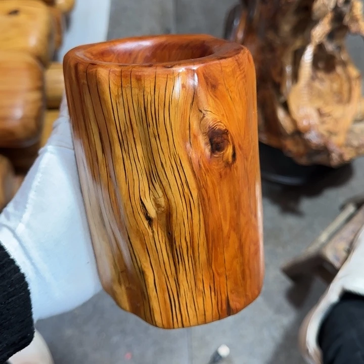 月***寒柏木（崖柏）全陈化老料把件笔筒