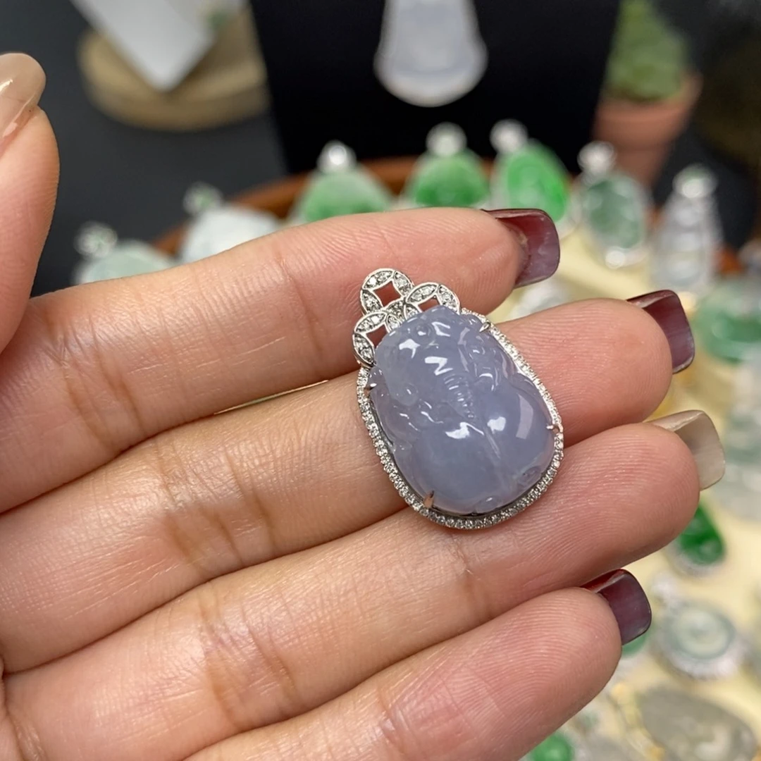 翡翠颈饰18K金镶嵌精***任A货翡翠