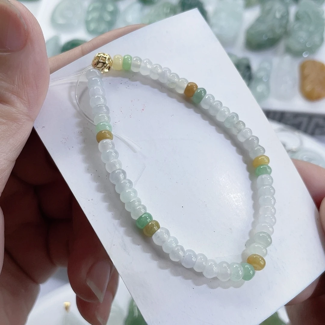 翡翠未镶嵌颈饰手串