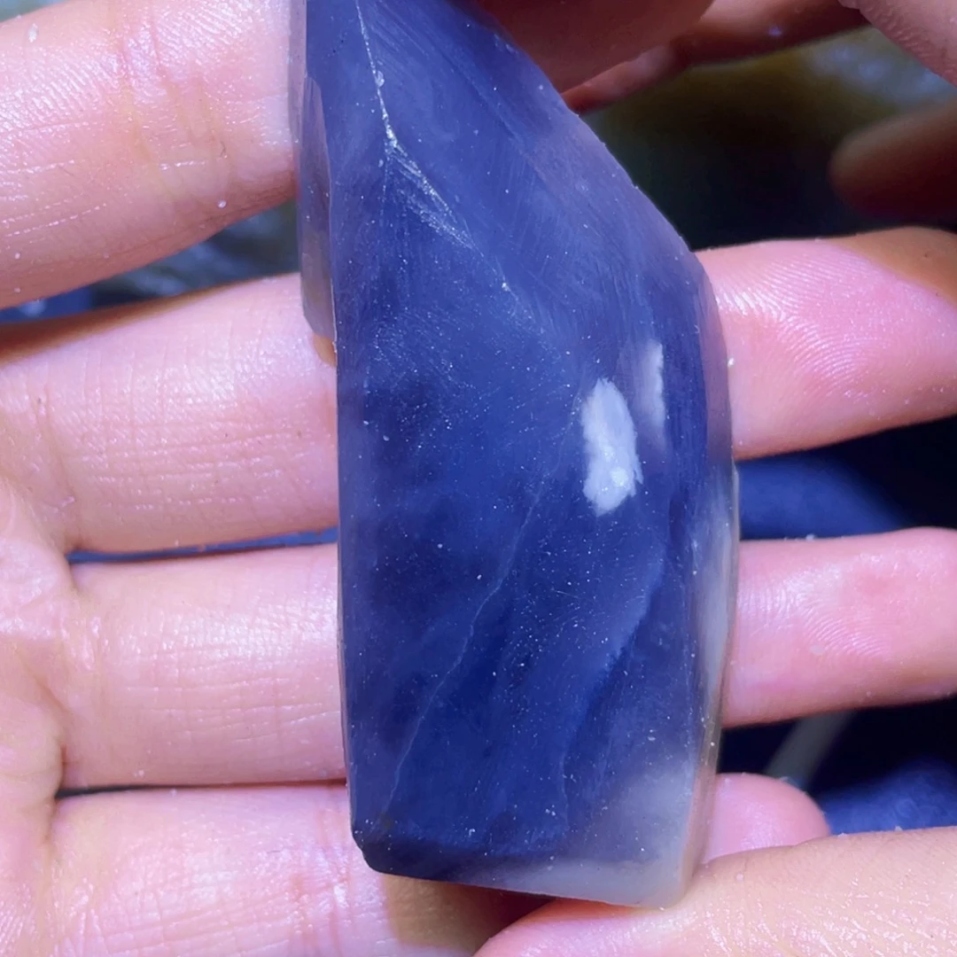 和田玉未镶嵌珠宝半成品