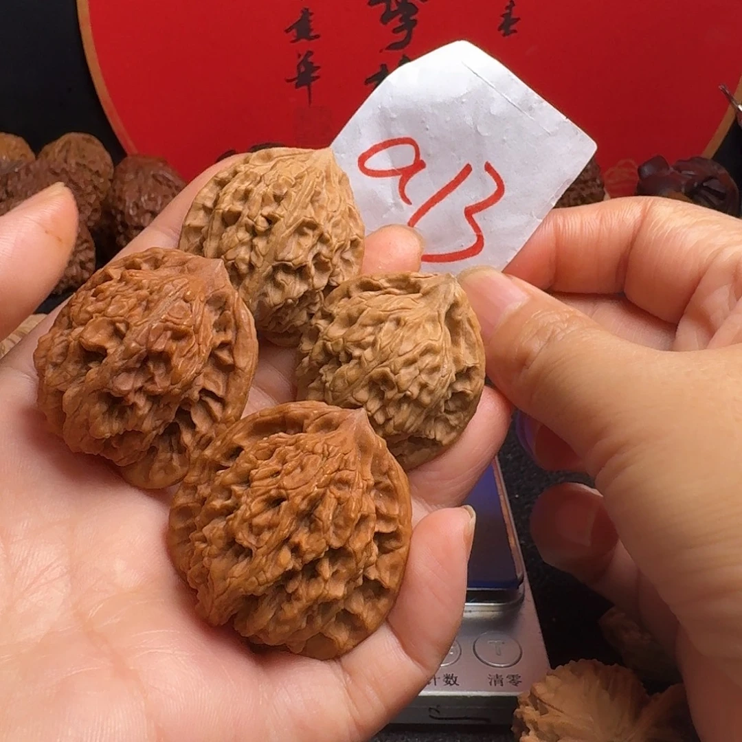 文玩核桃把件虎头40