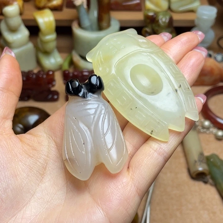 f***y蛇纹石玉未镶嵌颈饰