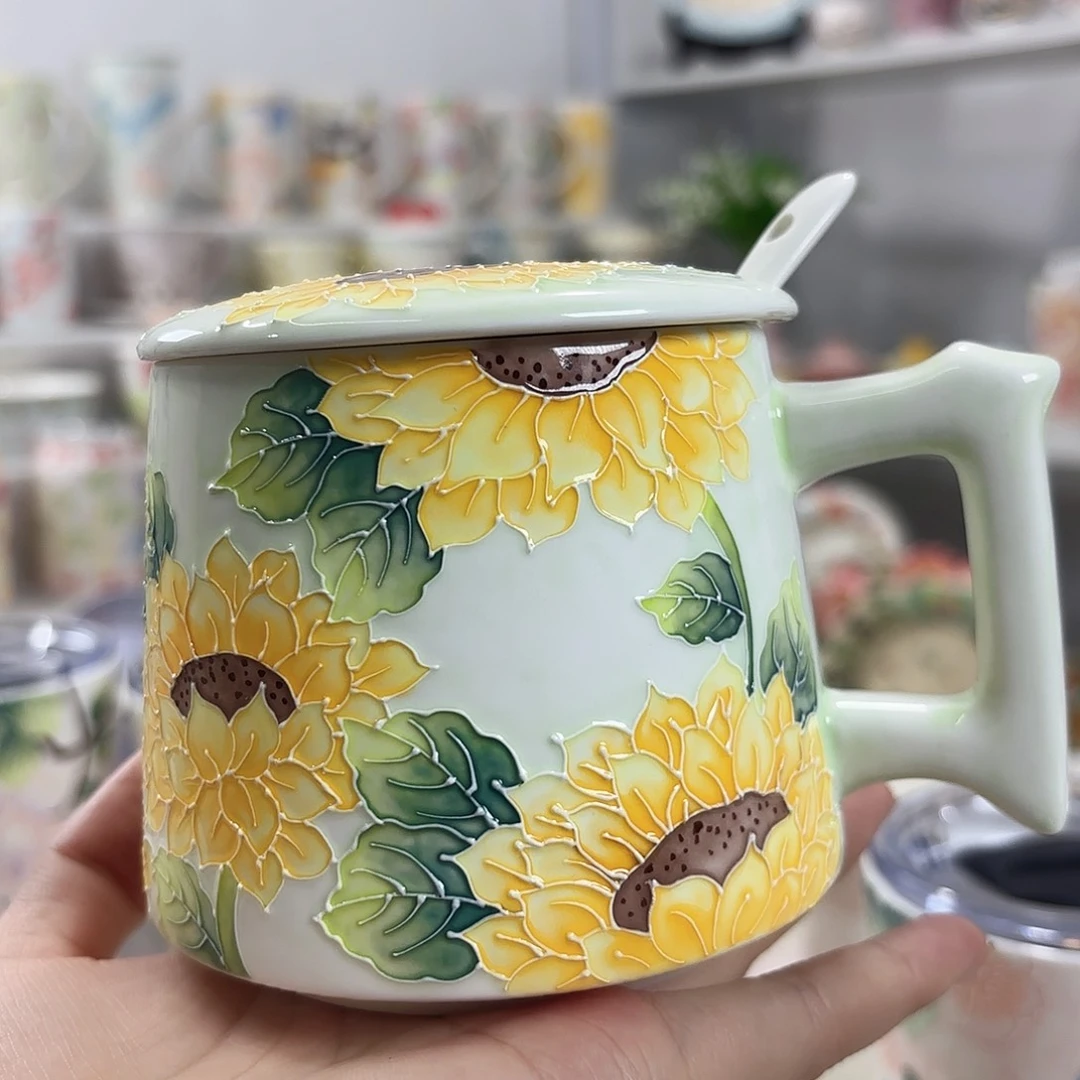 手绘高温釉下彩陶瓷