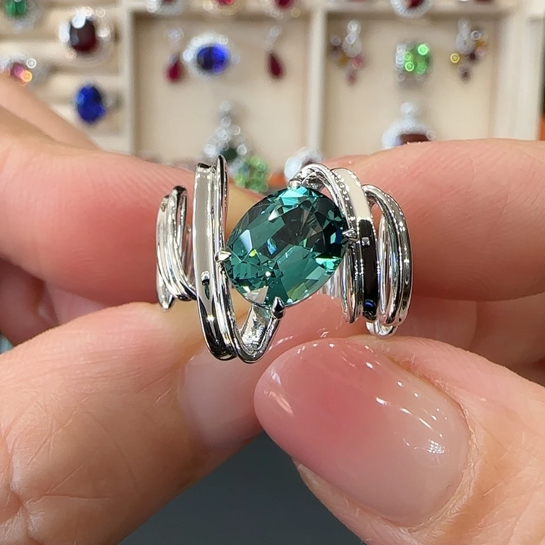 18K金镶嵌戒指碧玺2.32ct