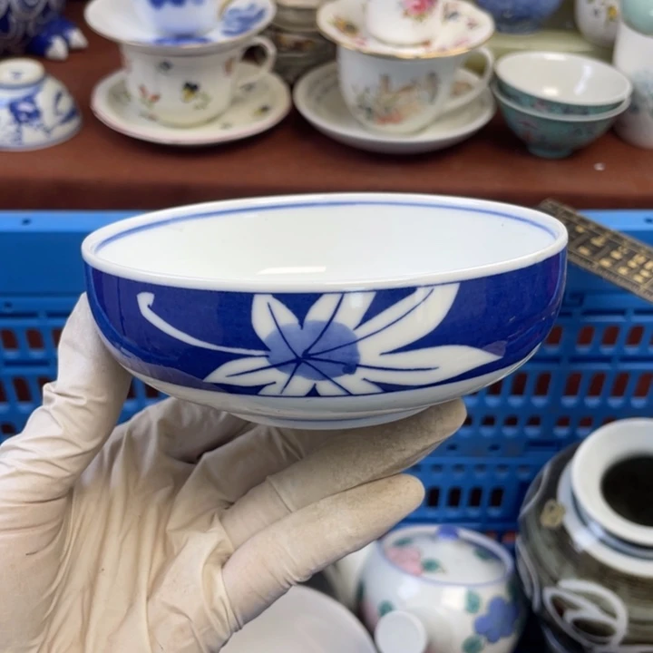 他家瓷器真美…开播了