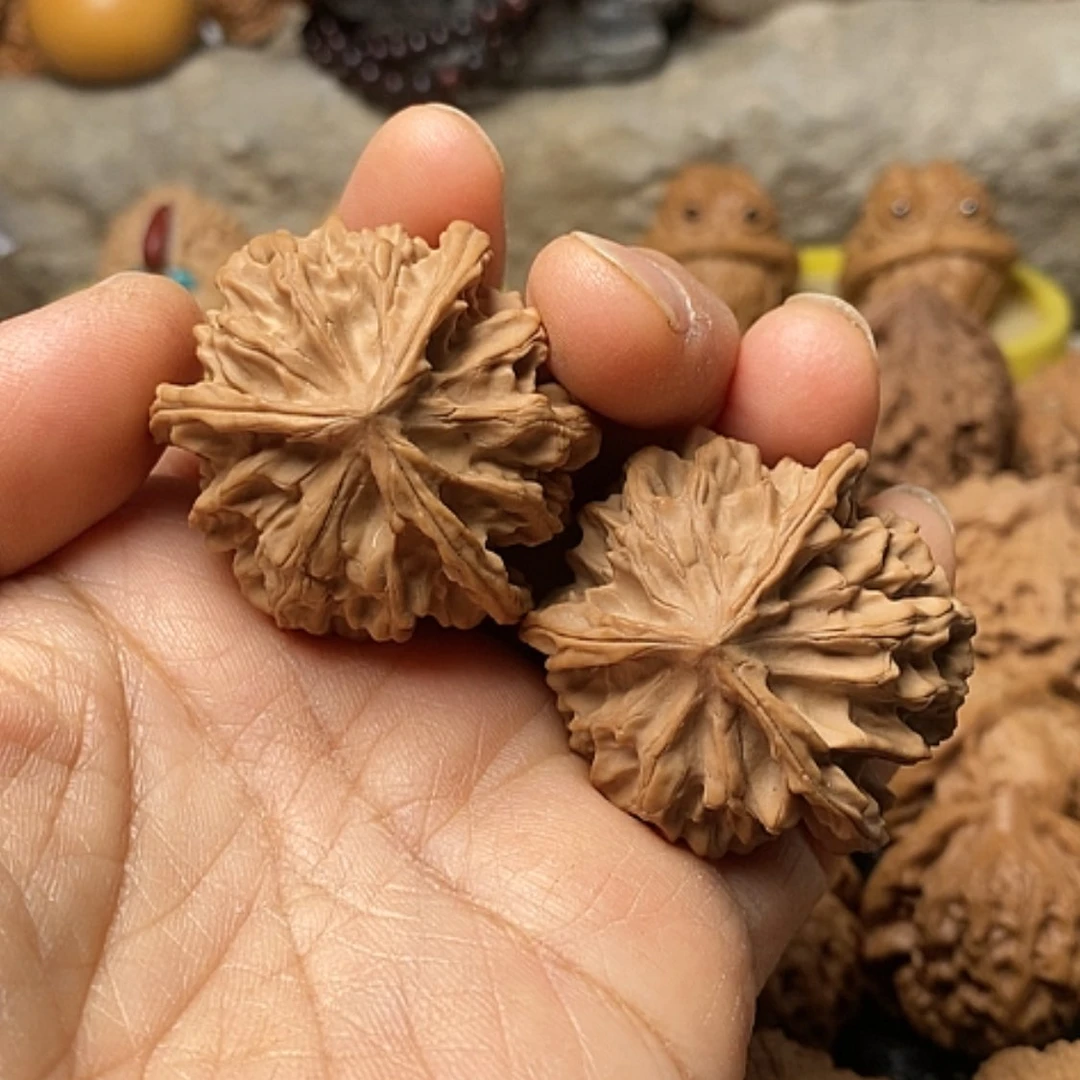 【闪购商品】把件文玩核桃麓*三棱40