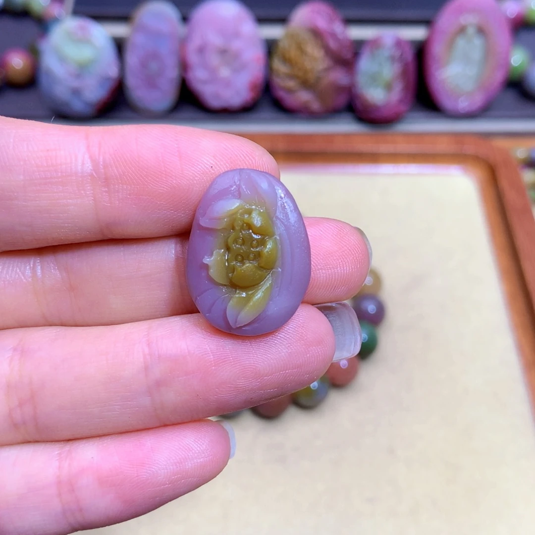 挂件玛瑙未镶嵌盐源特价