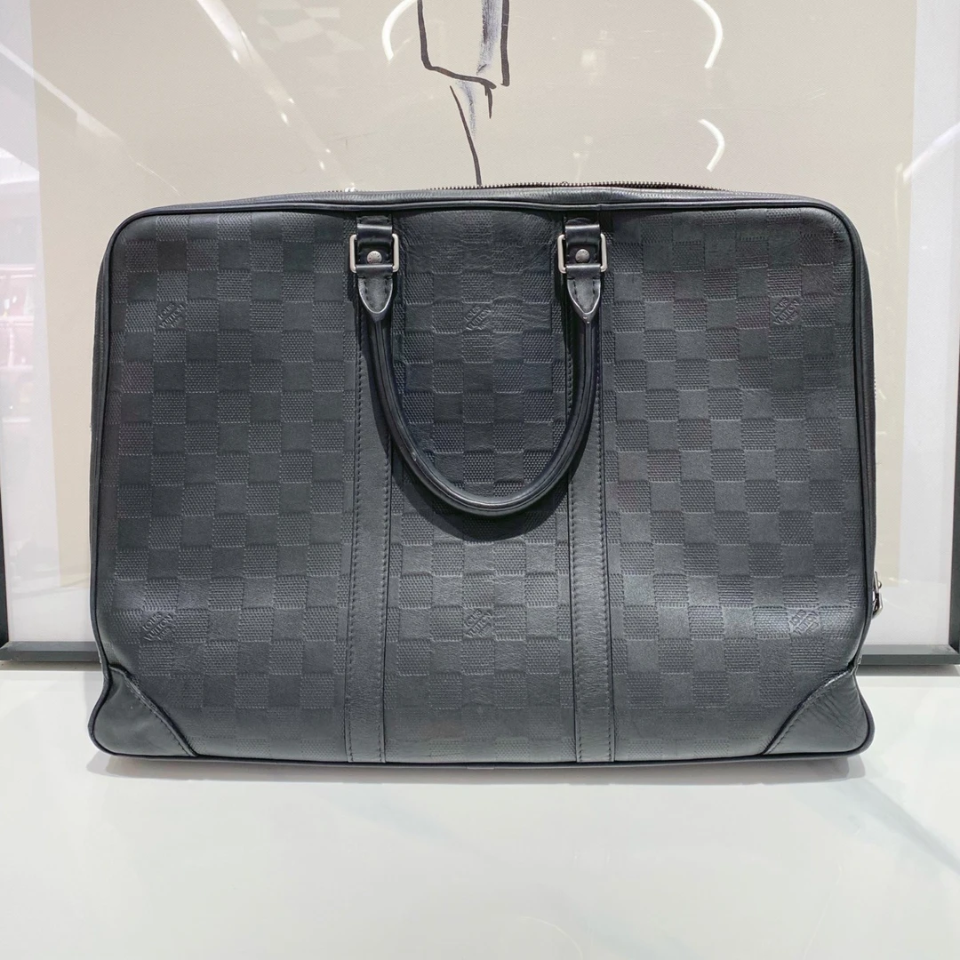 95新 LouisVuitton/路易威登 经典款全皮黑色棋盘格公文包(13804)