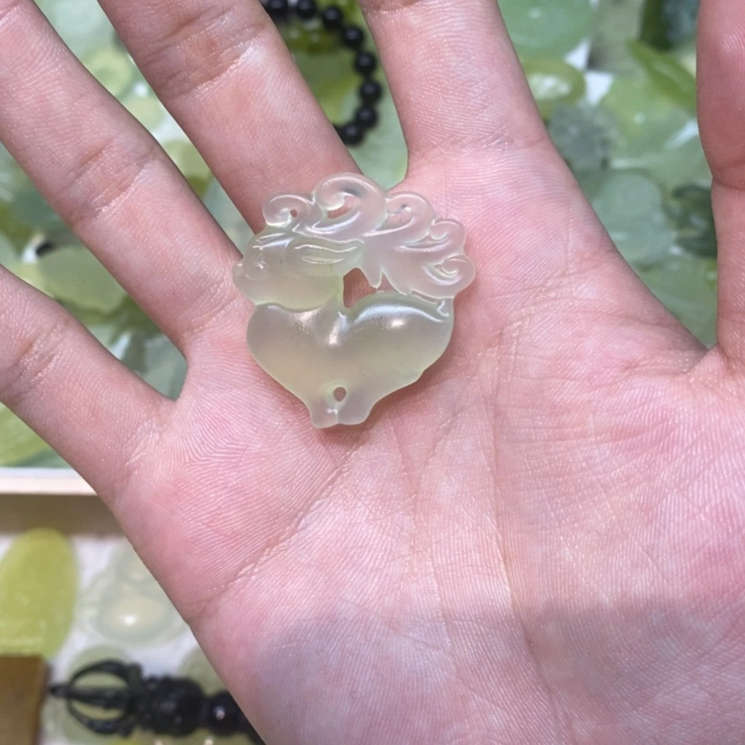 岫玉未镶嵌吊坠(不含链)两单包邮
