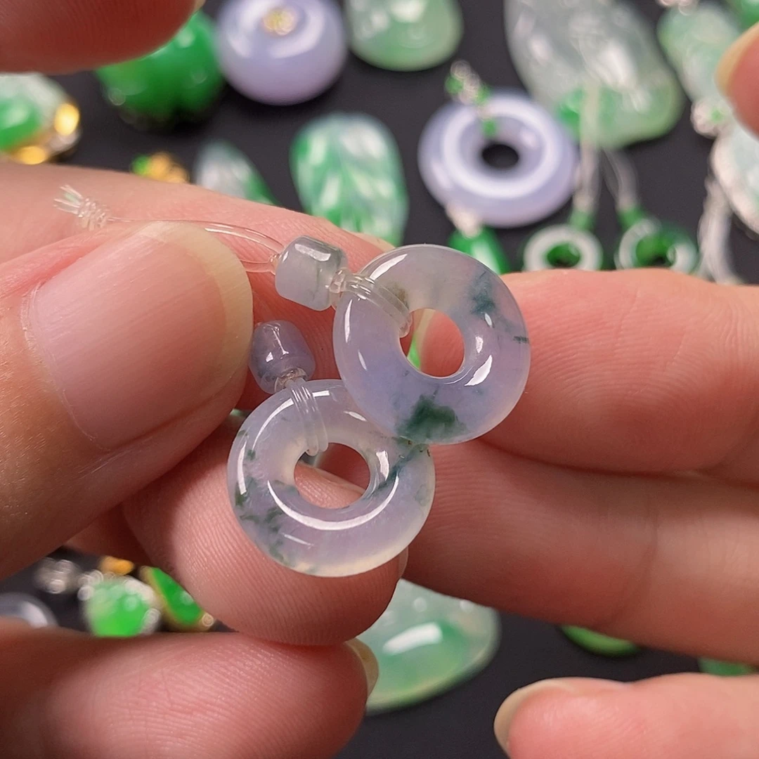 翡翠未镶嵌耳饰翡翠